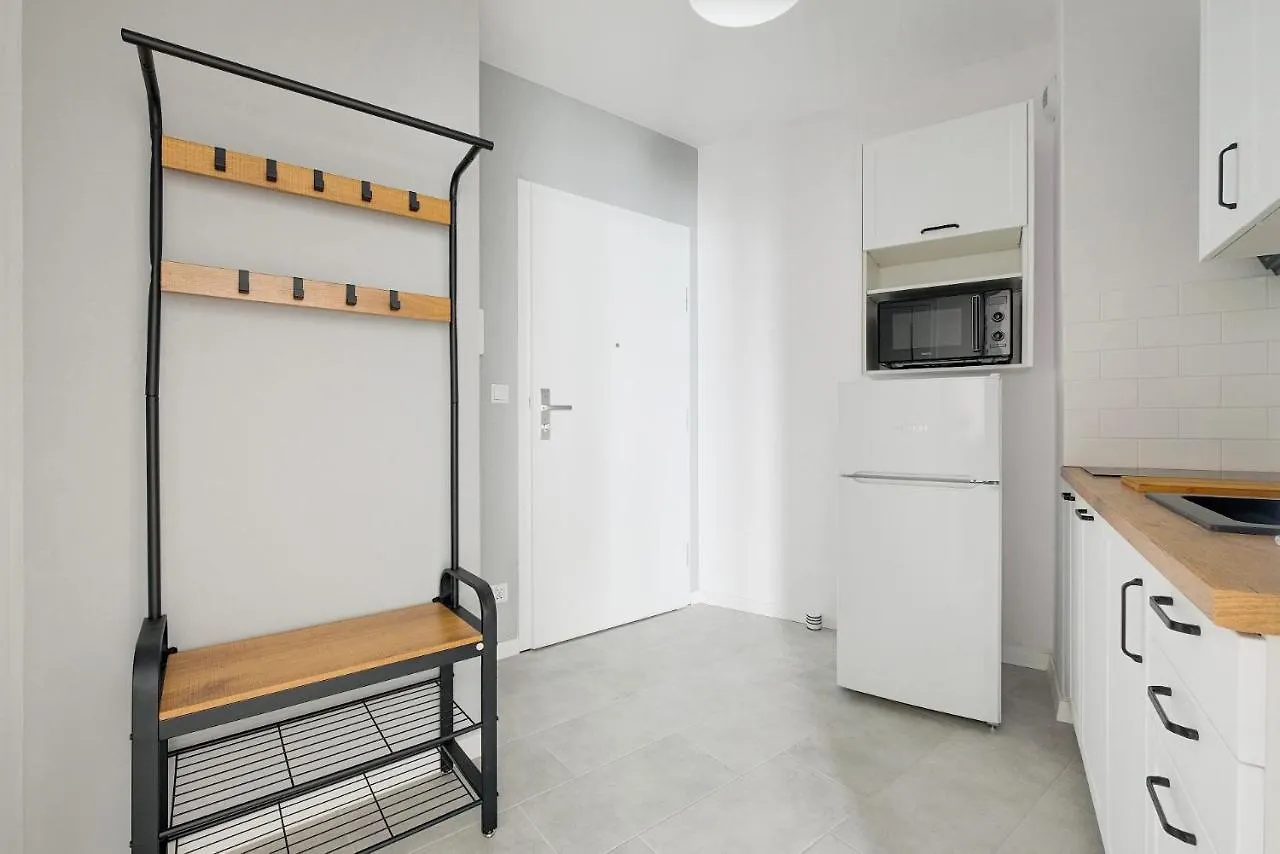 Cozy Studio For 4 Ppl With Balcony location