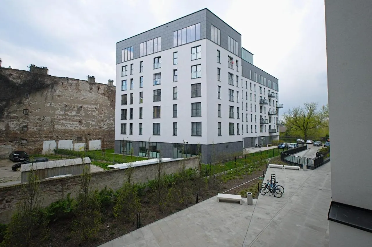 Cozy Studio For 4 Ppl With Balcony Διαμέρισμα Βαρσοβία 0*,  Πολωνία